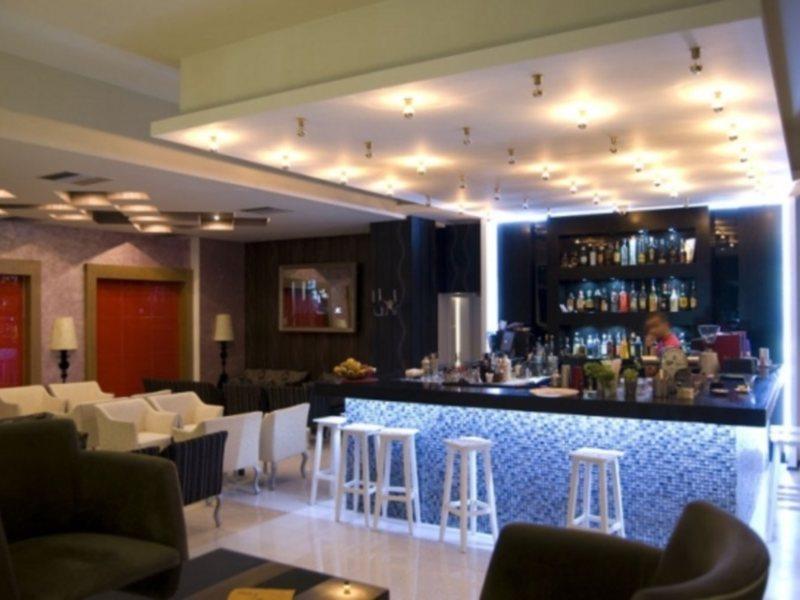 Hotel Eagle Tirana Exterior photo